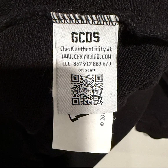 GCDS Pokémon Pikachu Print Black Sweatshirt, Small